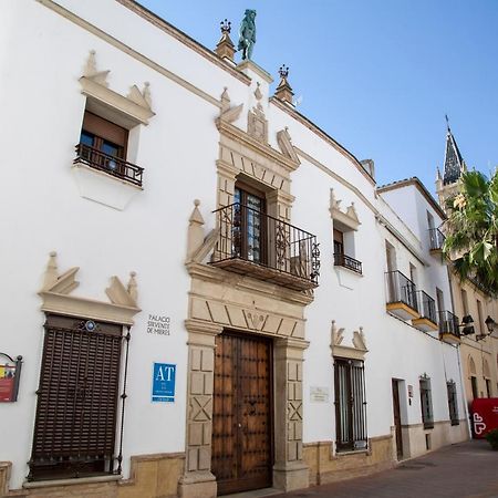Palacio Sirvente Mieres - Parking Gratuito Andújar Екстериор снимка