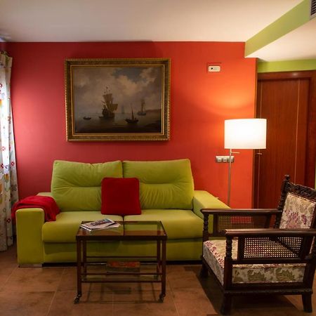 Palacio Sirvente Mieres - Parking Gratuito Andújar Екстериор снимка