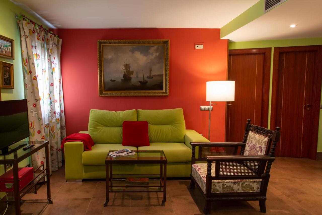 Palacio Sirvente Mieres - Parking Gratuito Andújar Екстериор снимка