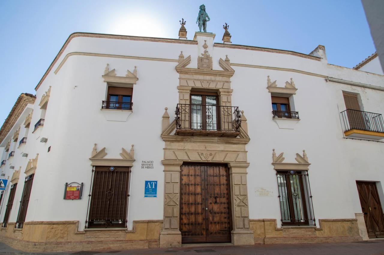 Palacio Sirvente Mieres - Parking Gratuito Andújar Екстериор снимка