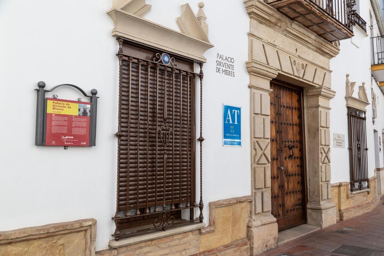 Palacio Sirvente Mieres - Parking Gratuito Andújar Екстериор снимка