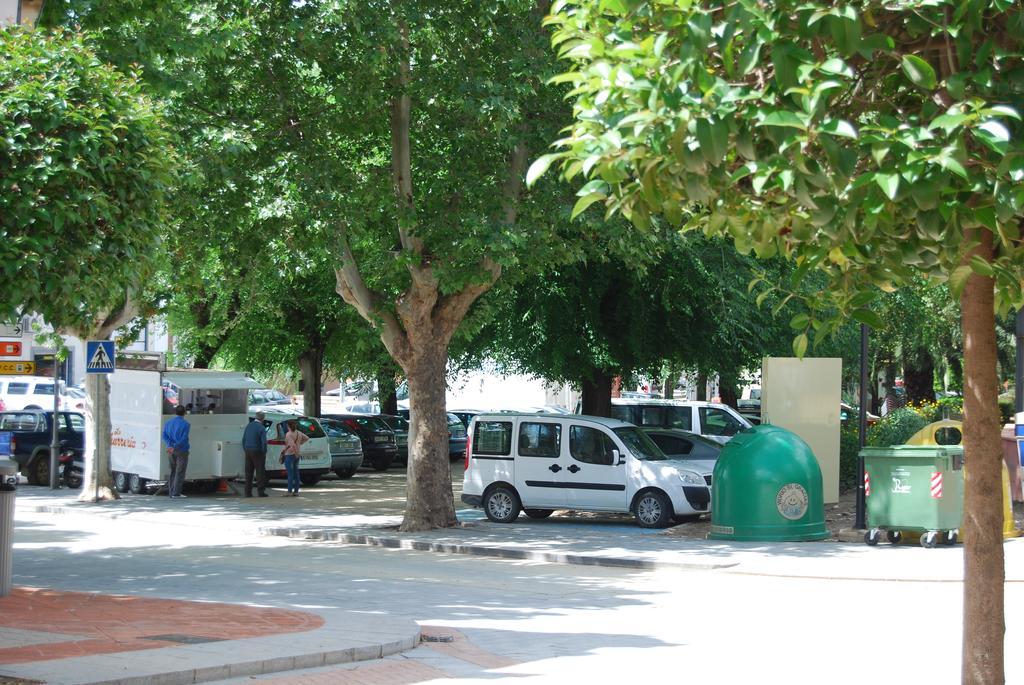 Palacio Sirvente Mieres - Parking Gratuito Andújar Екстериор снимка